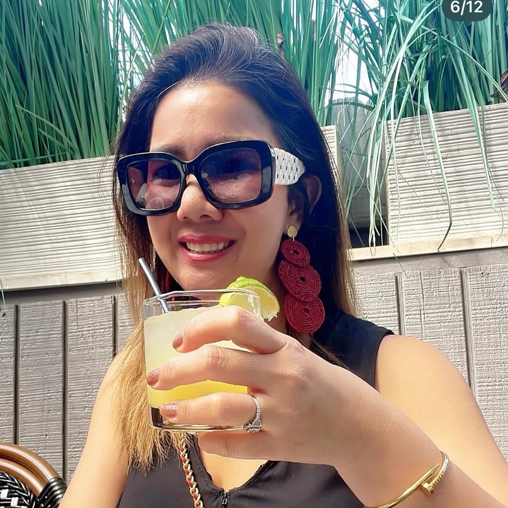 CHANEL Black and Cream Sunglasses - Picture 9 of 9